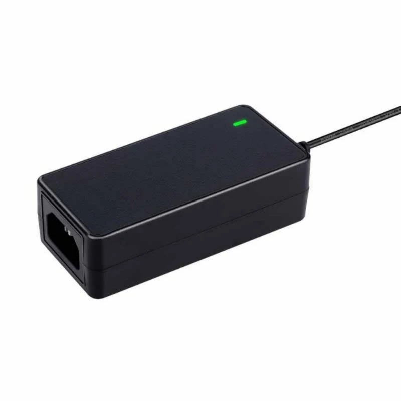 180W stolný napájací adaptér