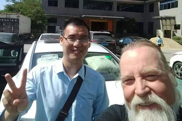 ADDENT INC navštívi technológiu Shenzhen Starwall na prehliadku továrne