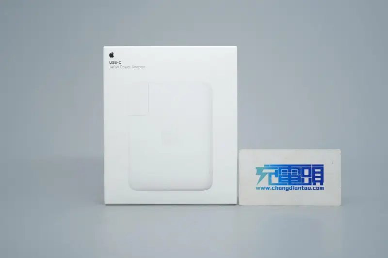 Zrušenie novej 140W rýchlej nabíjačky GaN od Apple